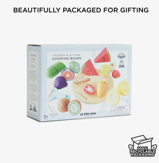 Wooden Chopping Board and Sliceable Play Food