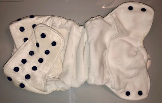 Image showing inside of fitted nappy.