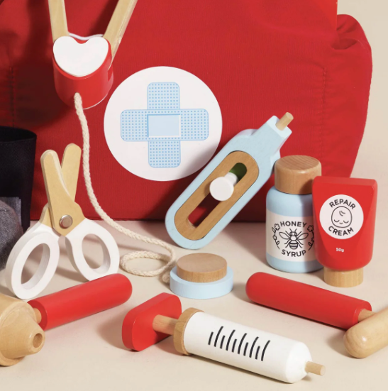 Vintage Doctor Roleplay Wooden Kit