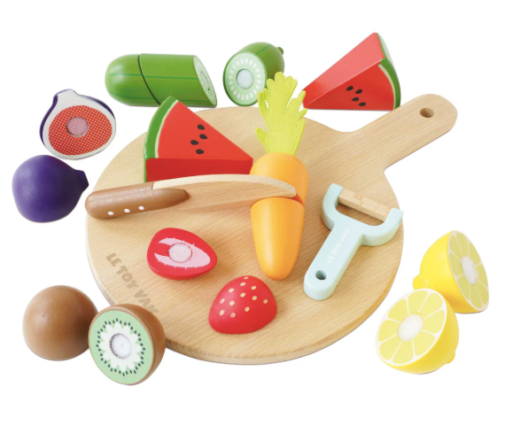 Wooden Chopping Board and Sliceable Play Food
