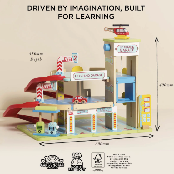 Le Grand Wooden Garage