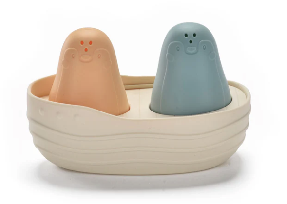 Penguin Bath Boat