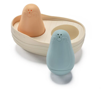 Penguin Bath Boat